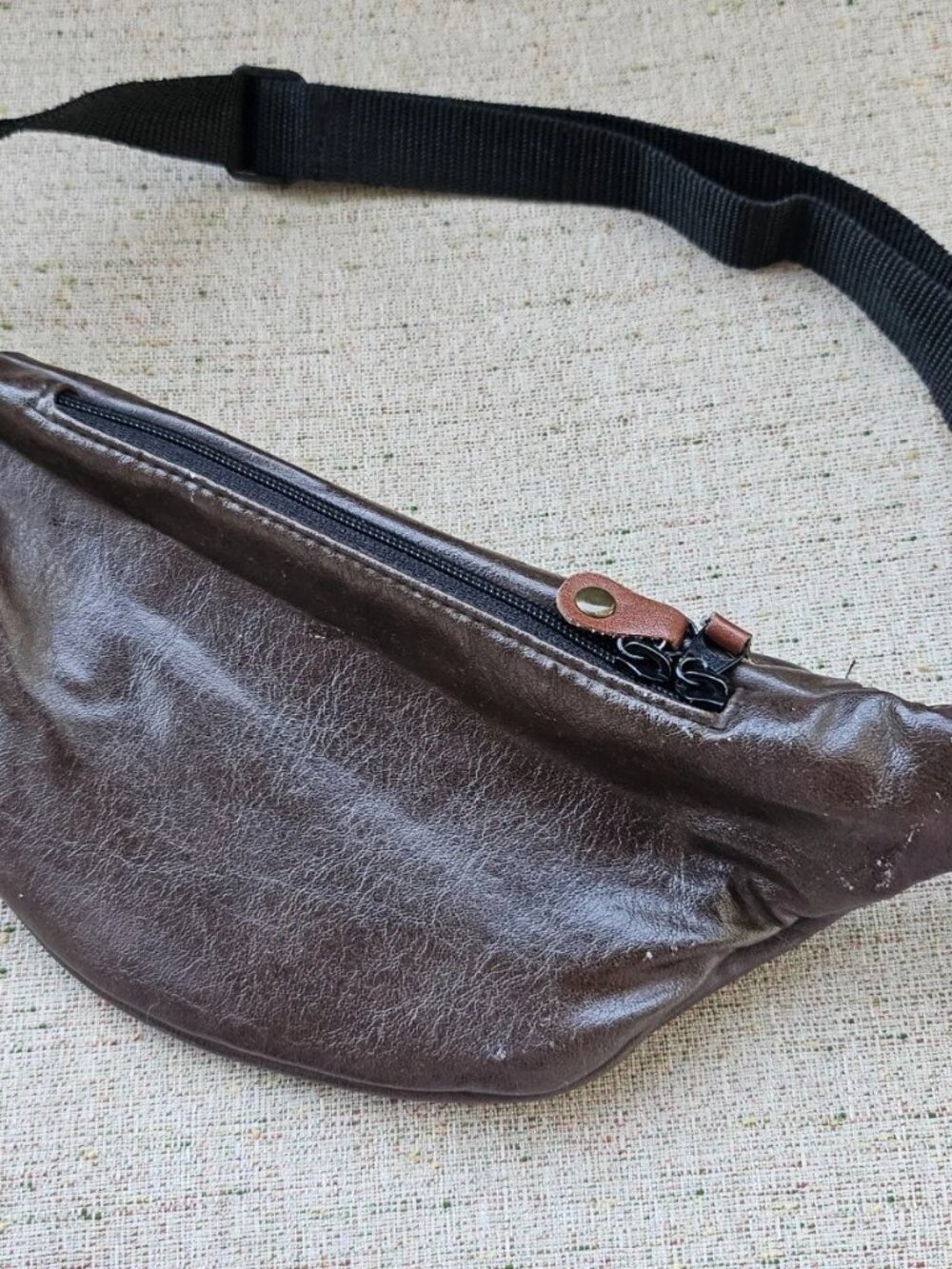 Cypress Wood Fanny Bag Waist Bag Brown Leather Travel Bag Zip Pockets Purse - Picture 4 of 14